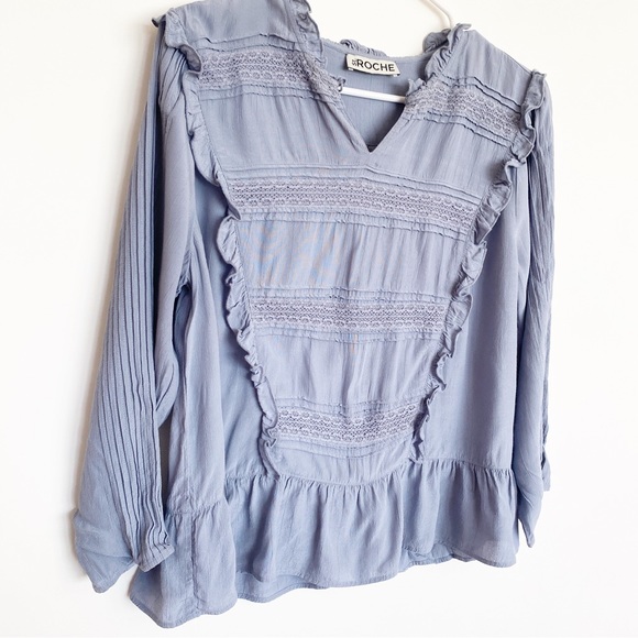 ST ROCHE Blouse with ruffle detail - Size Small - Picture 2 of 10